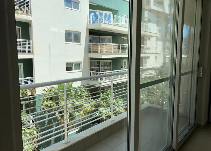 Location In Appartement *