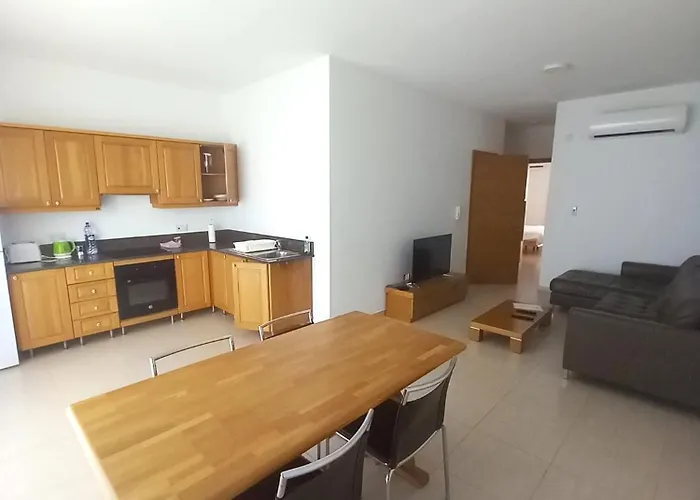 아파트 Location In *